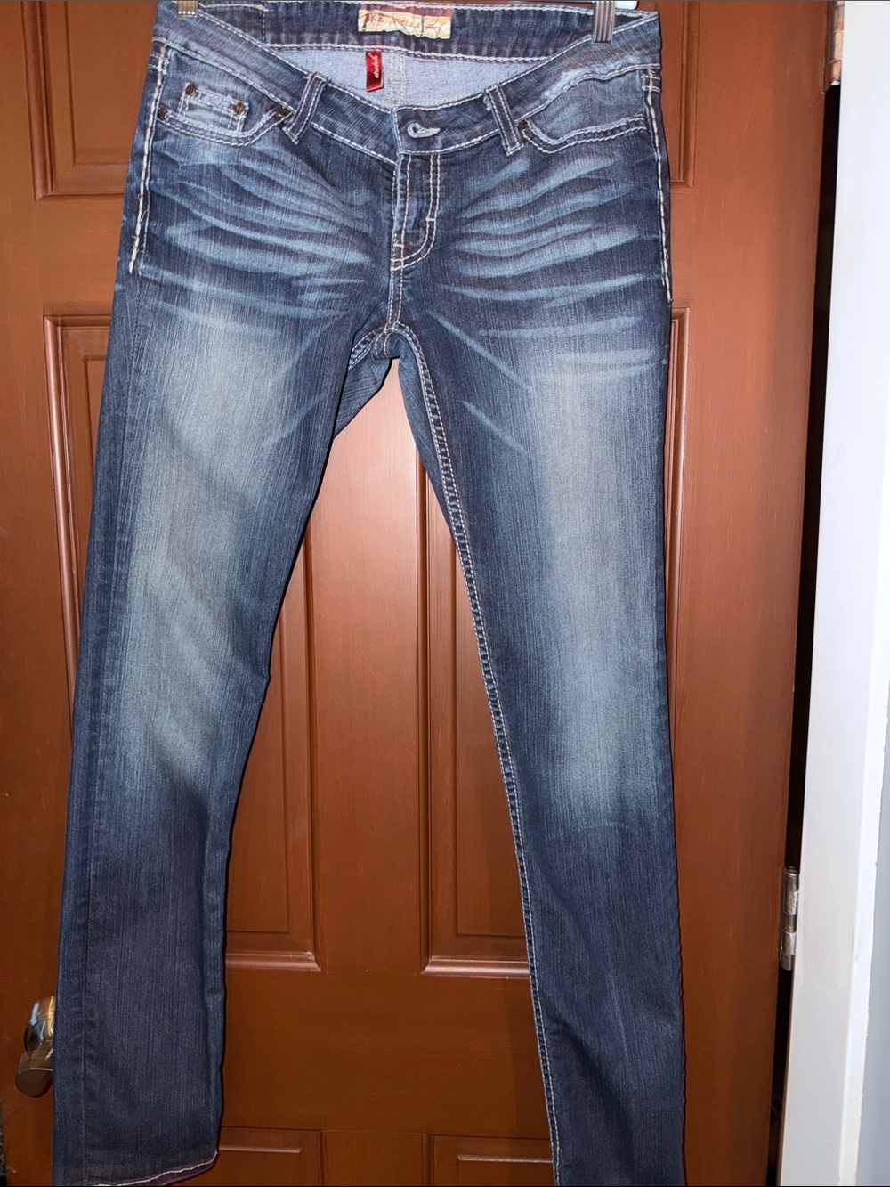 BKE Stella Skinny Jeans Women’s 30R Dark Wash Distressed Stretch Denim